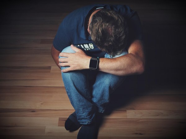 Arrêt maladie pour dépression : vos droits face au licenciement